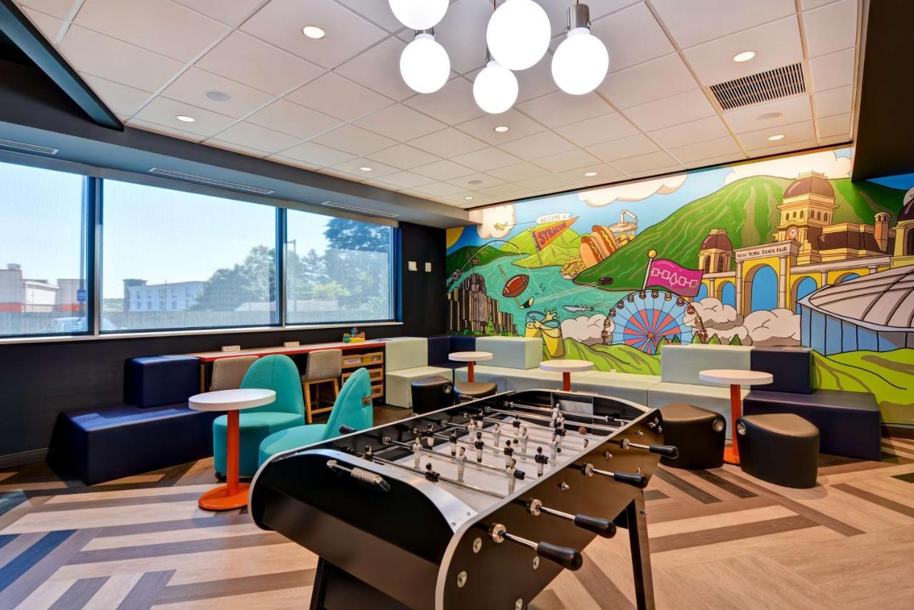 Tru By Hilton Syracuse North Airport Area Hotel Liverpool Exterior photo